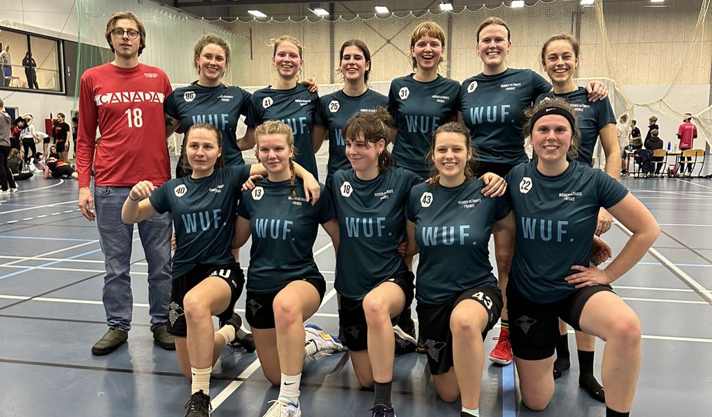 EK indoor met wuf